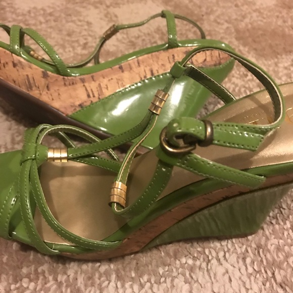 Summer Wedges☀️🌸Strappy Women’s Wedges - Picture 2 of 2